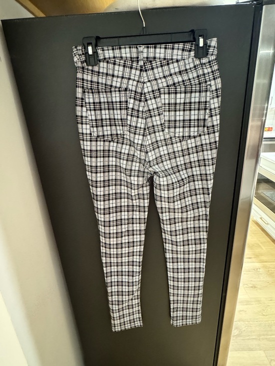 Labijou Pants - Plaid Ankle Pants - Black & White